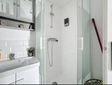 Chambre Privee St Pierre -20Min Orly-40Min Paris Apartmán *